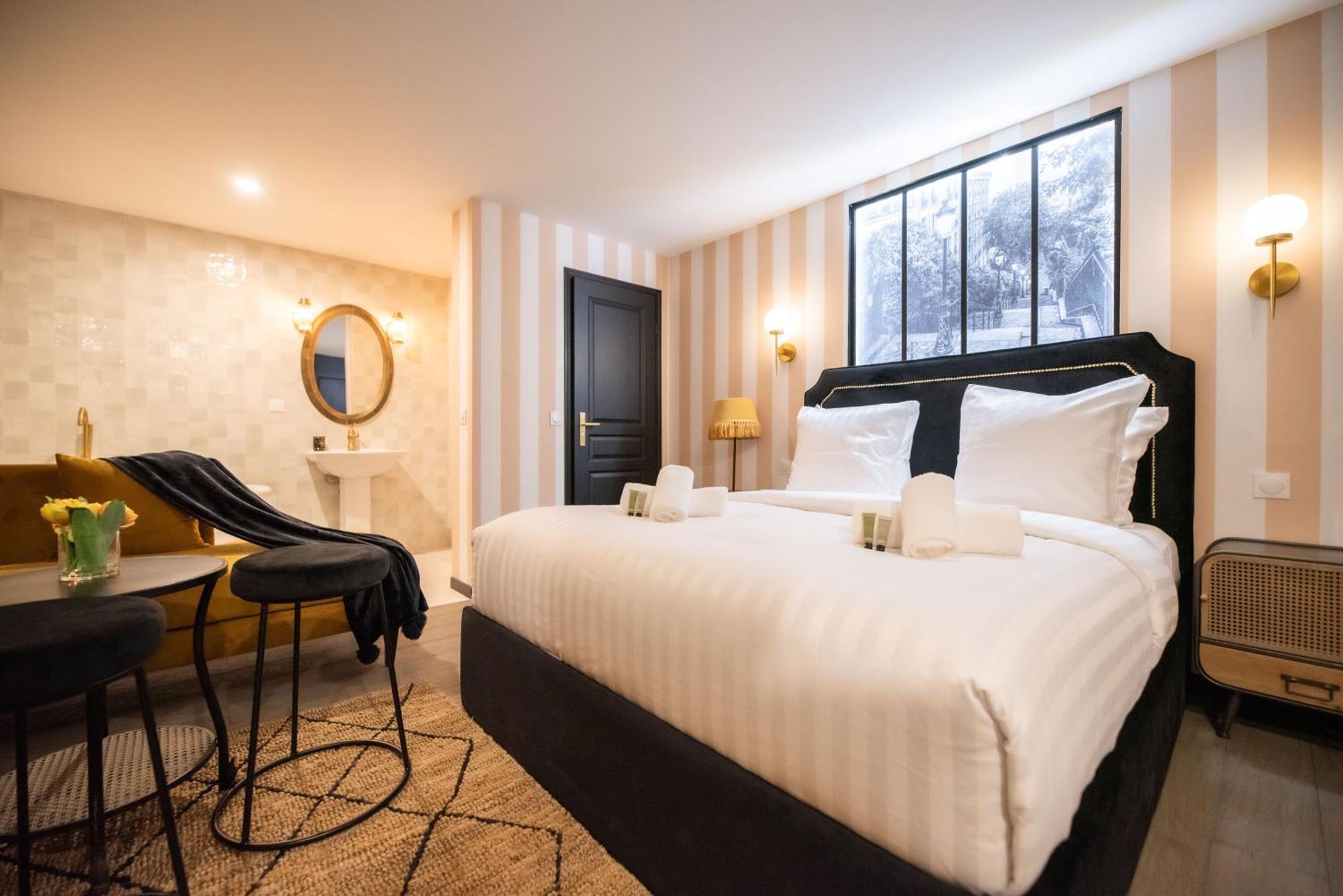 Monsieur Montmartre - Moulin Rouge Residence Париж Екстериор снимка