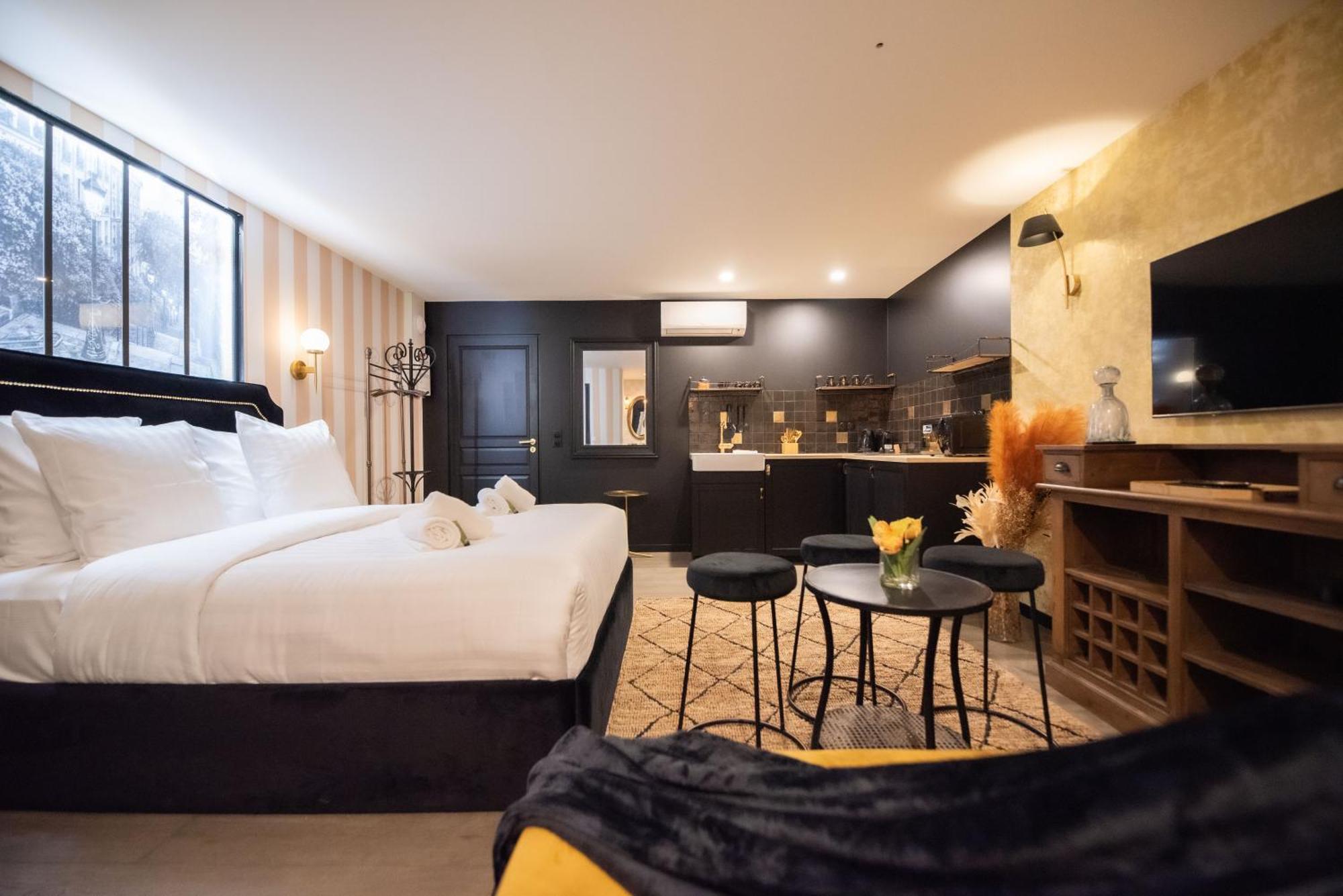 Monsieur Montmartre - Moulin Rouge Residence Париж Екстериор снимка